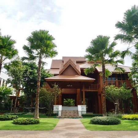 Vanasin Residence Tak Luaran gambar