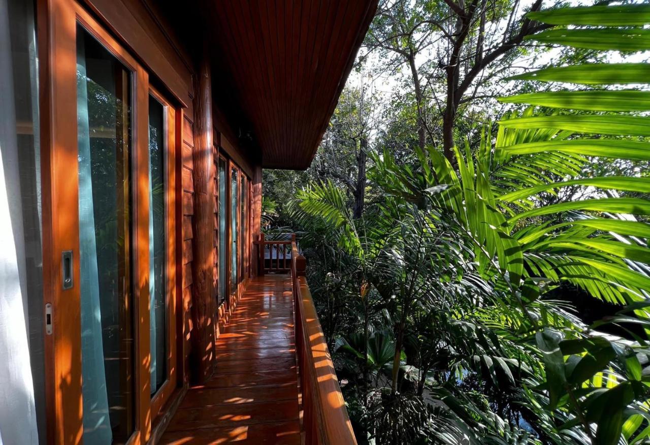 Vanasin Residence Tak Luaran gambar