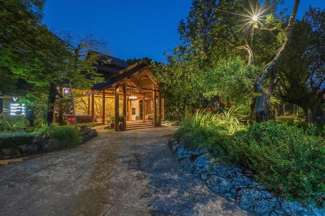 Vanasin Residence Tak Luaran gambar