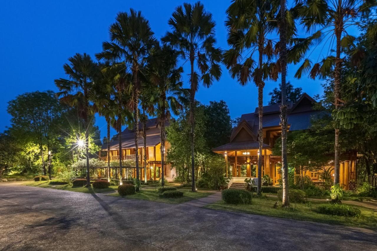 Vanasin Residence Tak Luaran gambar
